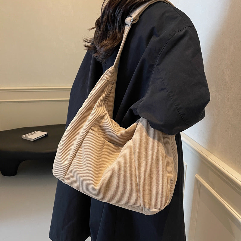 Textured Schultertasche Brehn