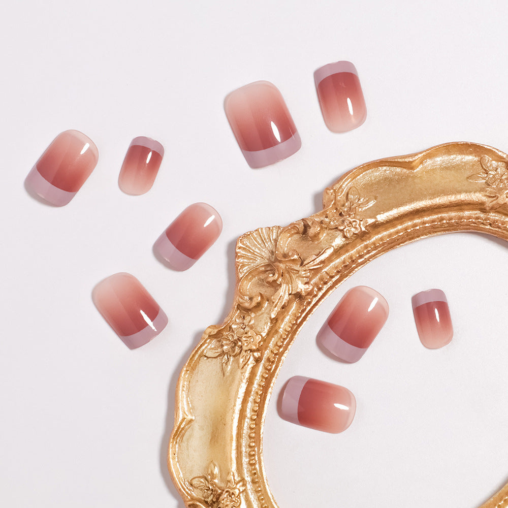 Elegantes Ombre-Nagelkunst-Press-On-Set Brehn