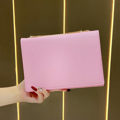 Minimalistische Umschlag-Clutch