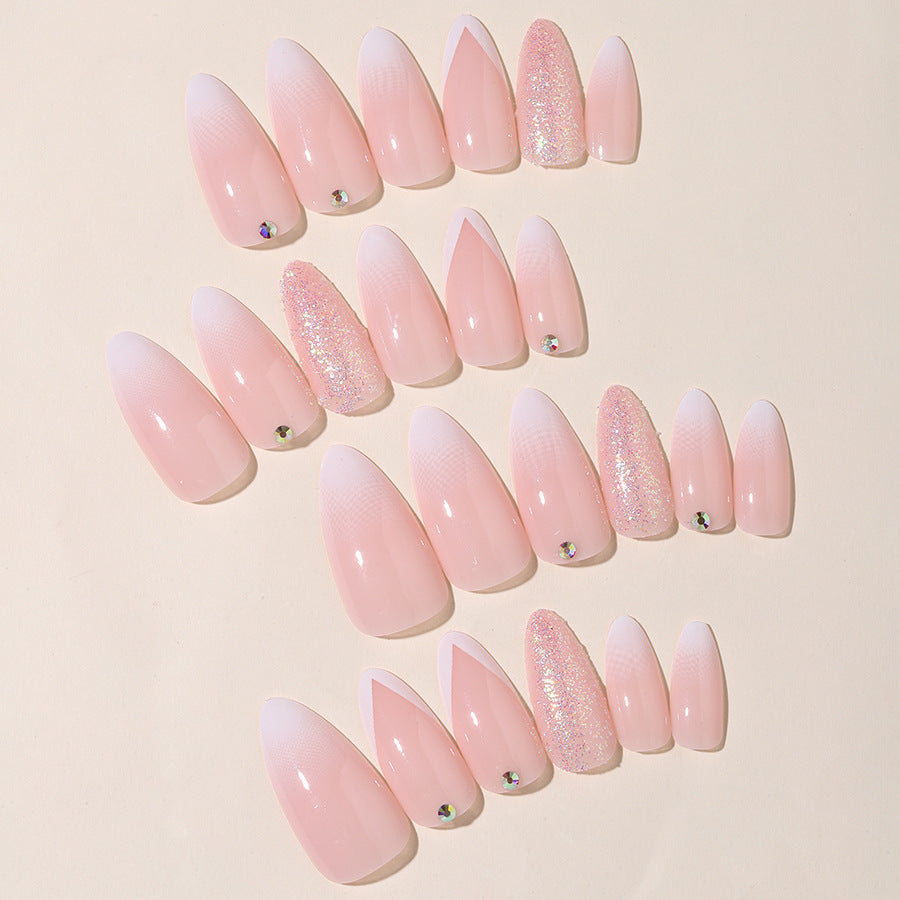 Elegante Press-On Nagelspitzen Set mit Glitzer und Ombre-Design Brehn