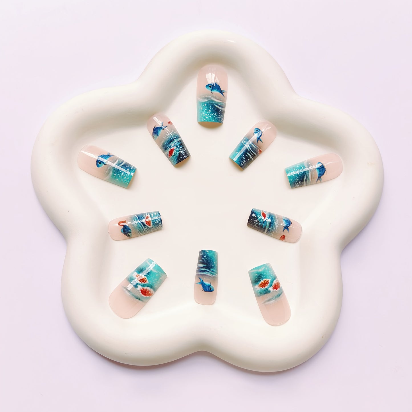 Kunstnagelset mit Maritimem Design Brehn