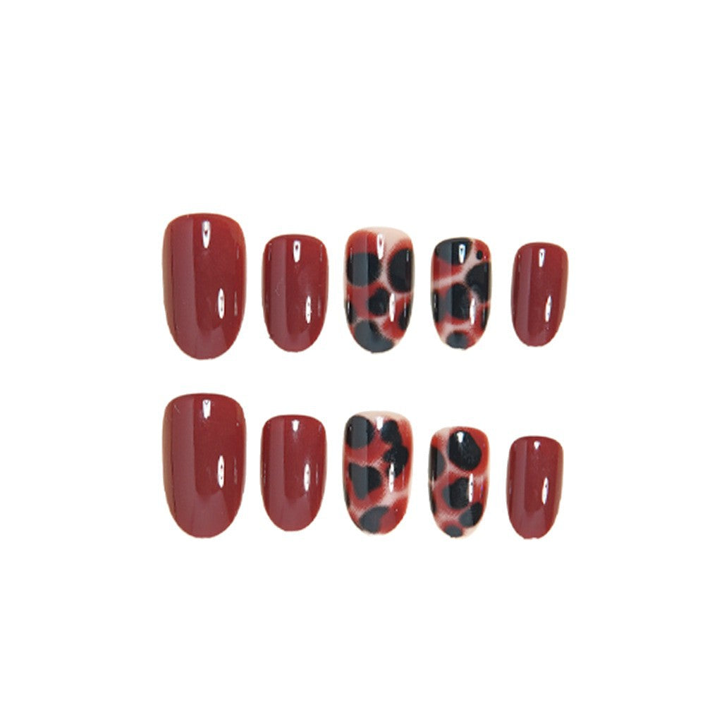 Premium Künstlerisches Press-On Nail Design Brehn