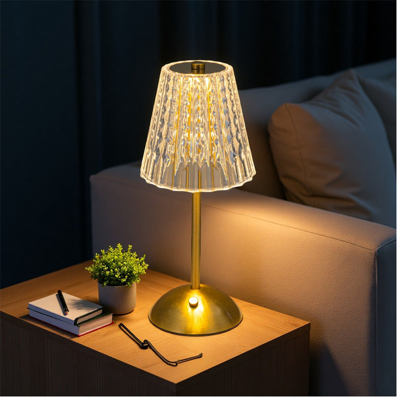 Kristallakzentierte moderne Tischlampe