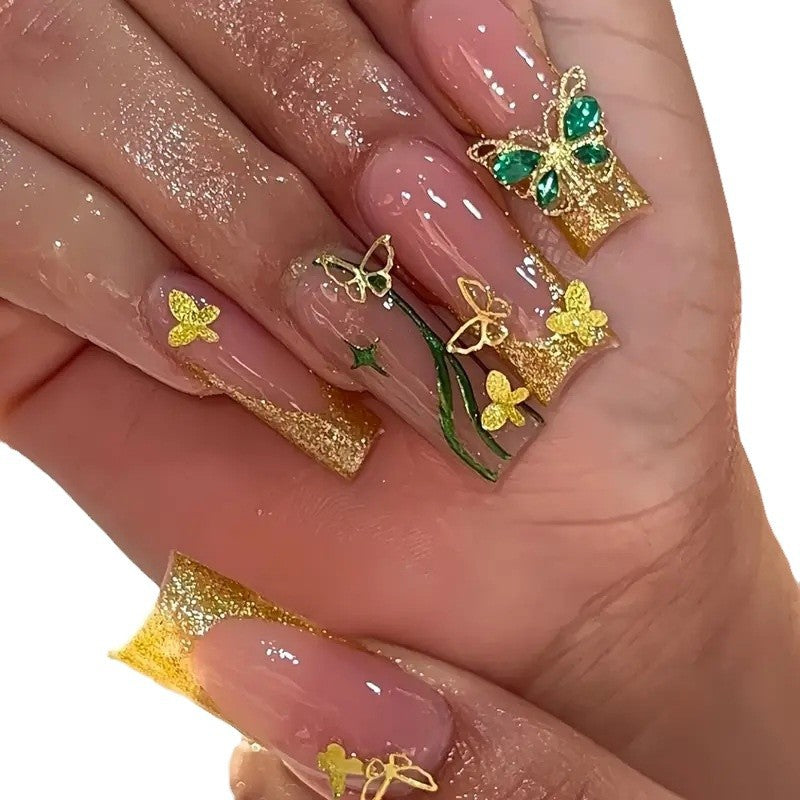 Dekorative Schmetterlings-Themen-Nagelverzierungen Brehn