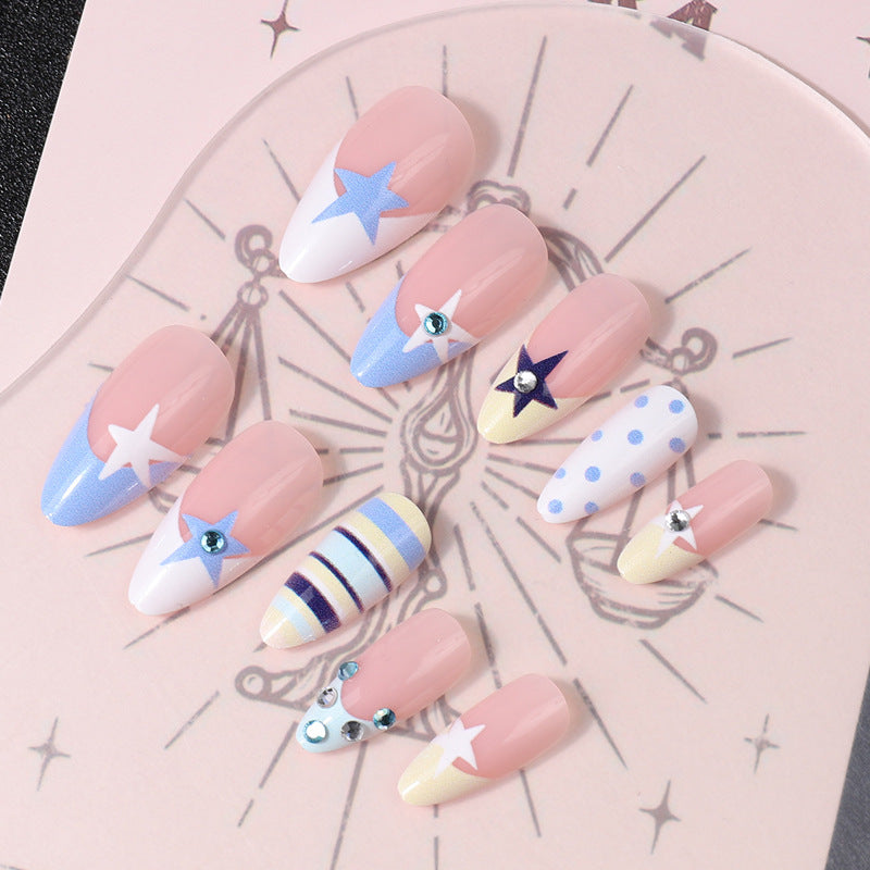 Sternen-Themen Press-On Nagelkunst Brehn