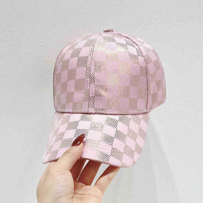 Stylische karierte Baseballmütze für Damen Brehn