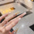 Luxuriöses dekoratives Press-On-Nagelset mit künstlerischen Elementen Brehn