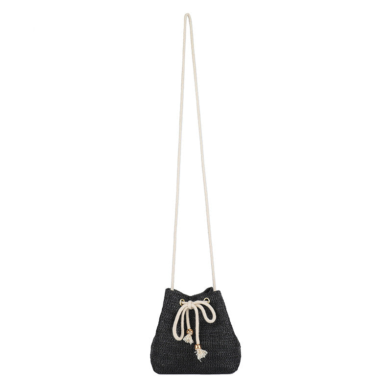 Bohemian-inspirierte gewebte Mini-Zugbandtasche Brehn