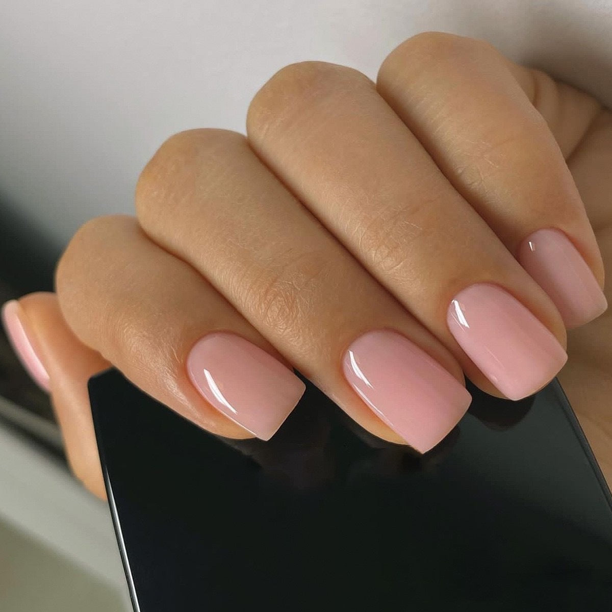 Nagelkunstset mit elegantem Hochglanz-Finish Brehn