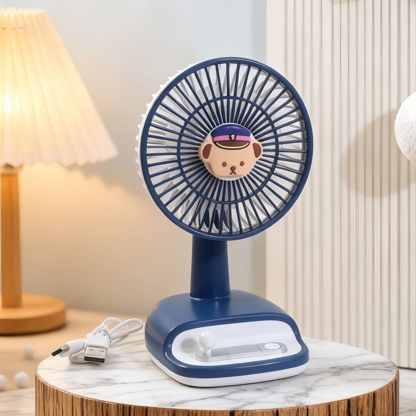 Unisex nan kompakter USB Tischventilator mit wiederaufladbarem Akku, leisem Motor und neigbarem Kopf Brehn