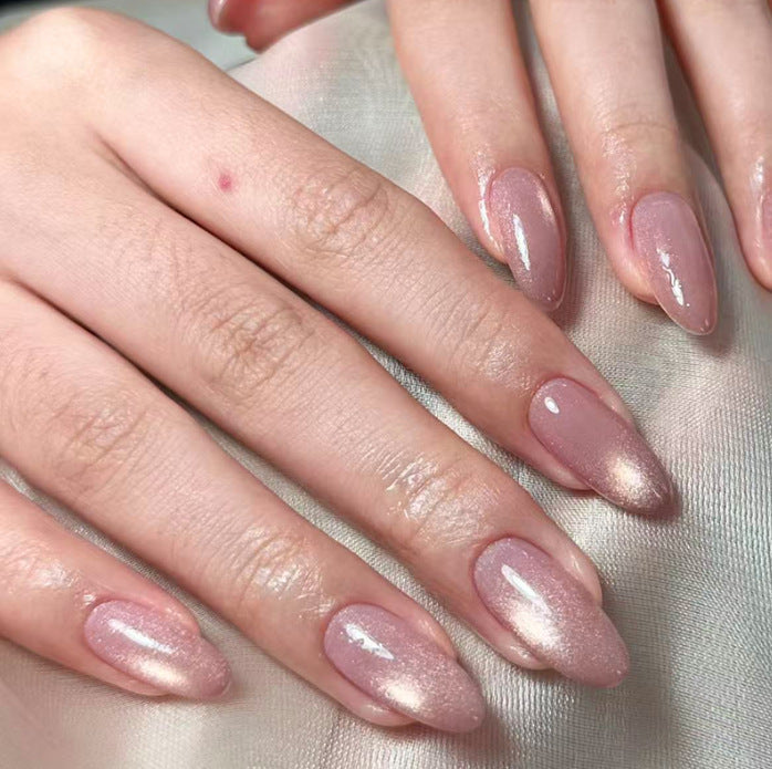Kunstnägel mit Glitzerndem Finish und Elegantem Design Brehn