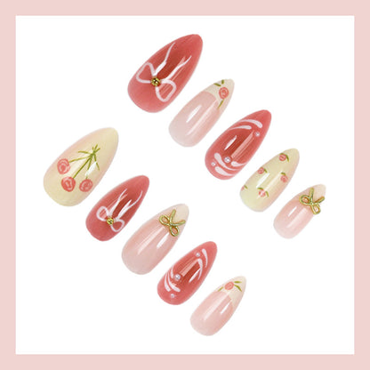 Kunstnagelset mit floralen Akzenten und elegantem Glitzer Brehn
