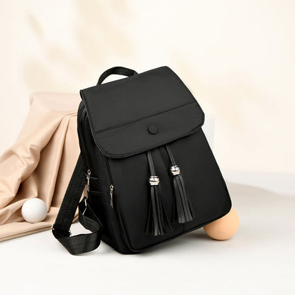 Stylischer Rucksack mit Quasten Brehn