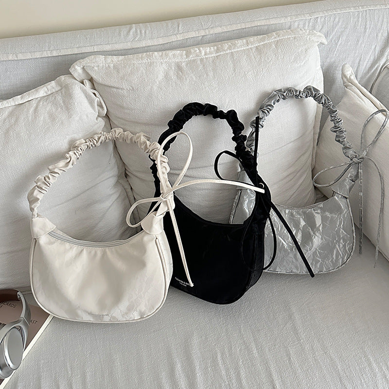 Moderne strukturierte Handtasche