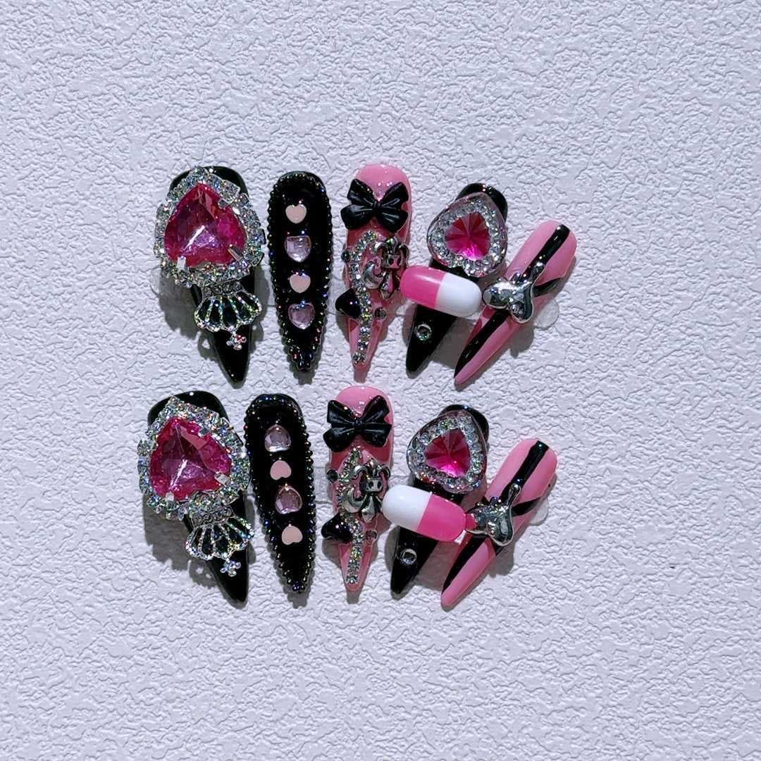 Glamouröse Nagelkunst Verlängerungen