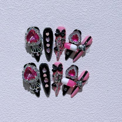 Glamouröse Nagelkunst Verlängerungen
