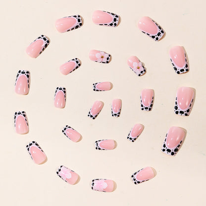 Dekorative florale Akzent Nagelkunst Extensions Brehn