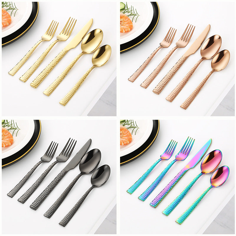 Eleganter Löffel mit Einzigartigem Oberflächendesign Brehn