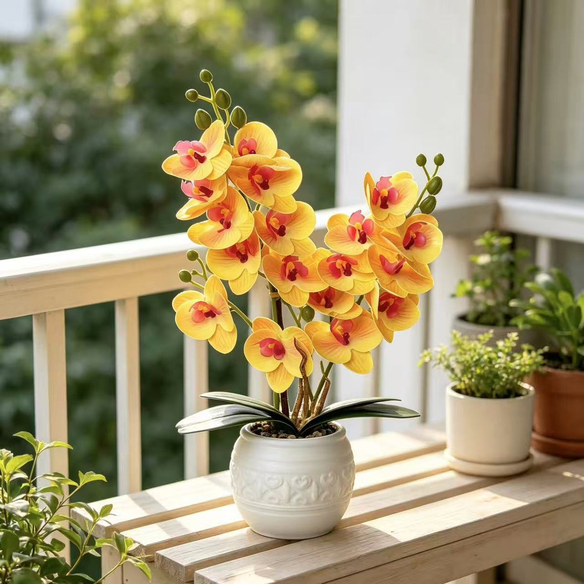 Dekorative Orchidee für Tischdekoration