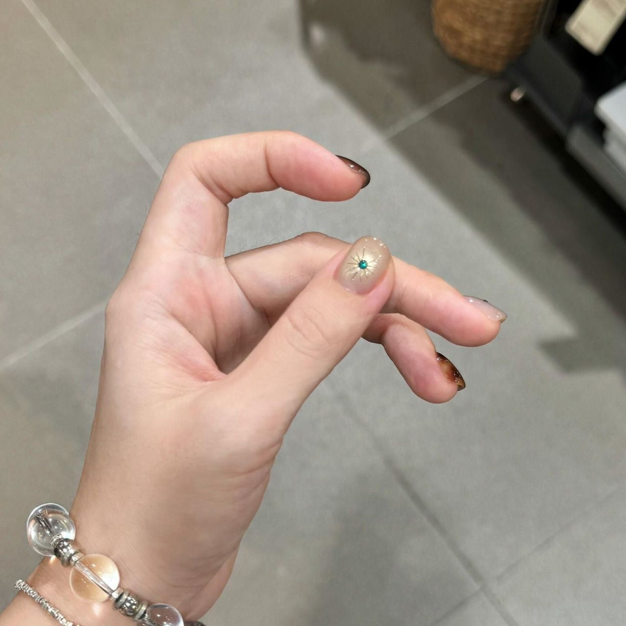 Kunstnägel mit Schimmerndem Effekt Brehn