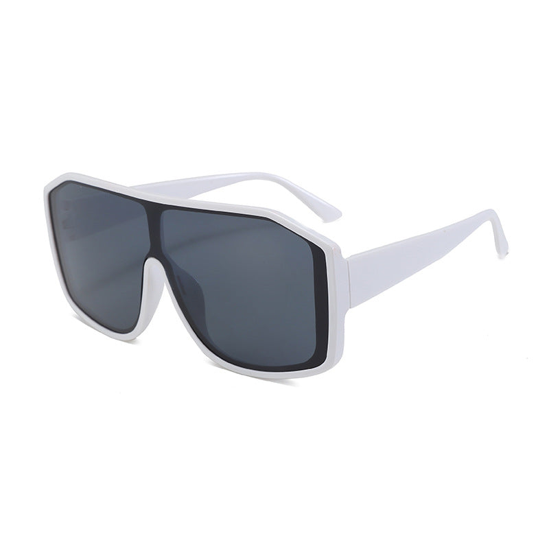Damen Modische Oversized-Sonnenbrille im futuristischen Design Brehn