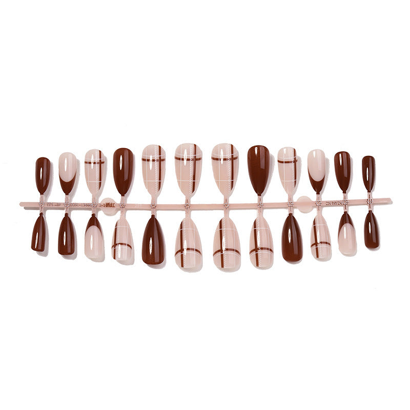 Kunstnagel-Set mit bunten Designs Brehn