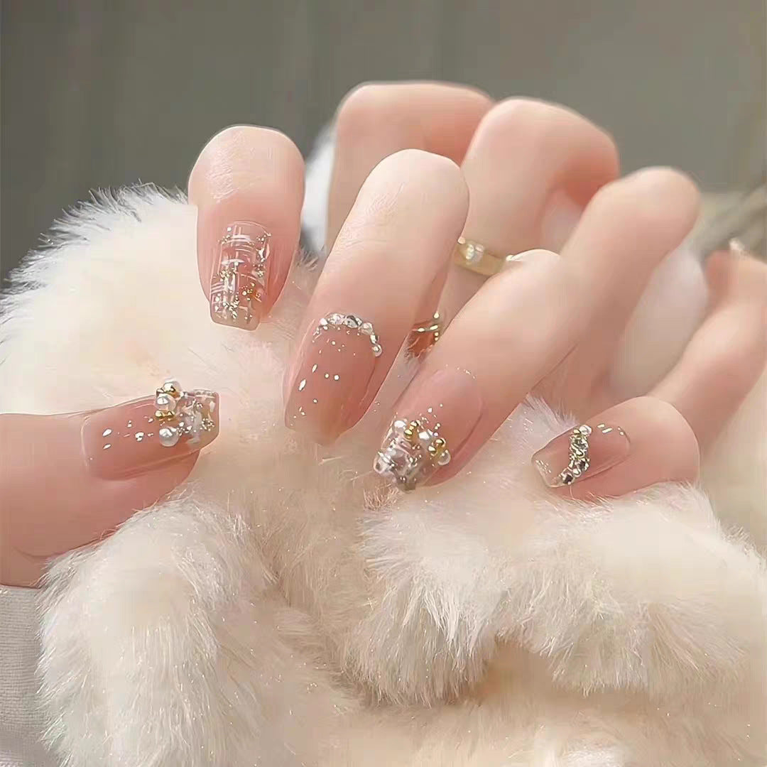 Dekoratives Press-On-Nageldesign Brehn
