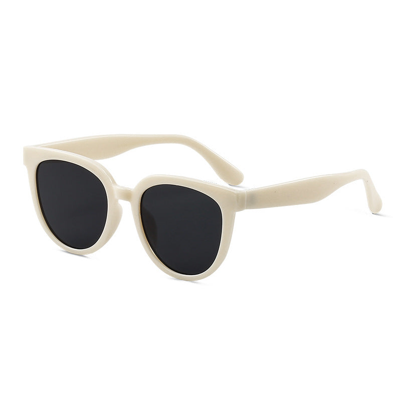 Schicke Vintage-inspirierte Katzenaugen-Sonnenbrille