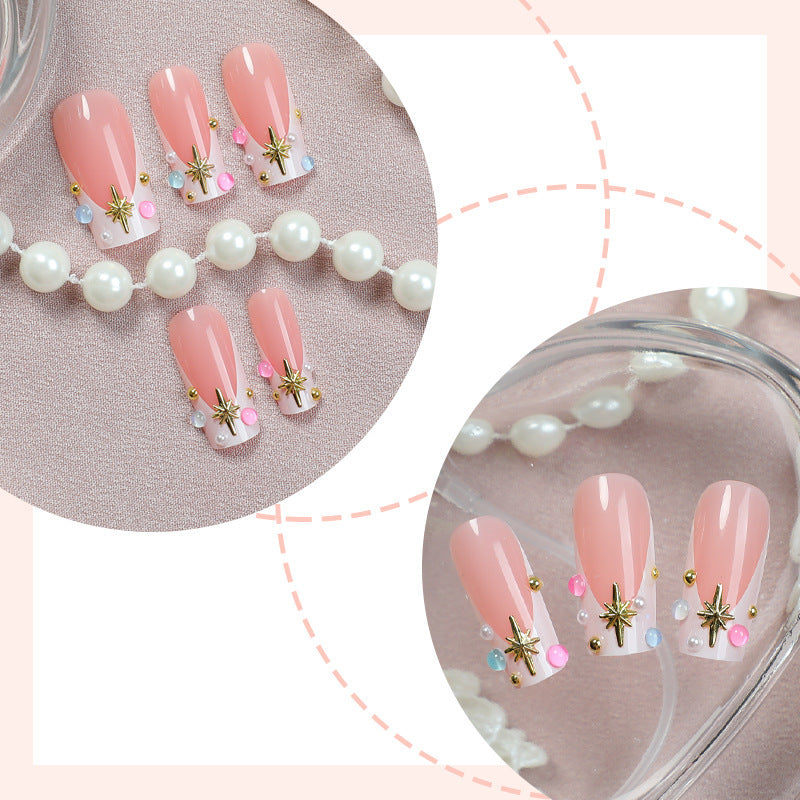 Kunstnagelset mit zartem Blumendekor Brehn