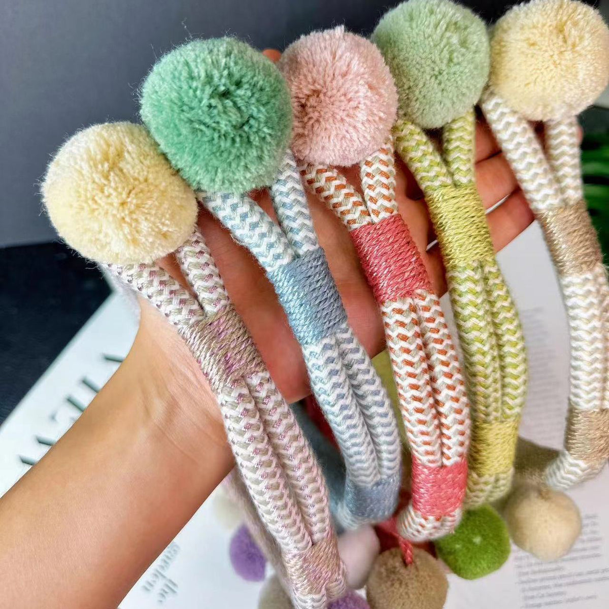 Trendige Strickkette Brehn