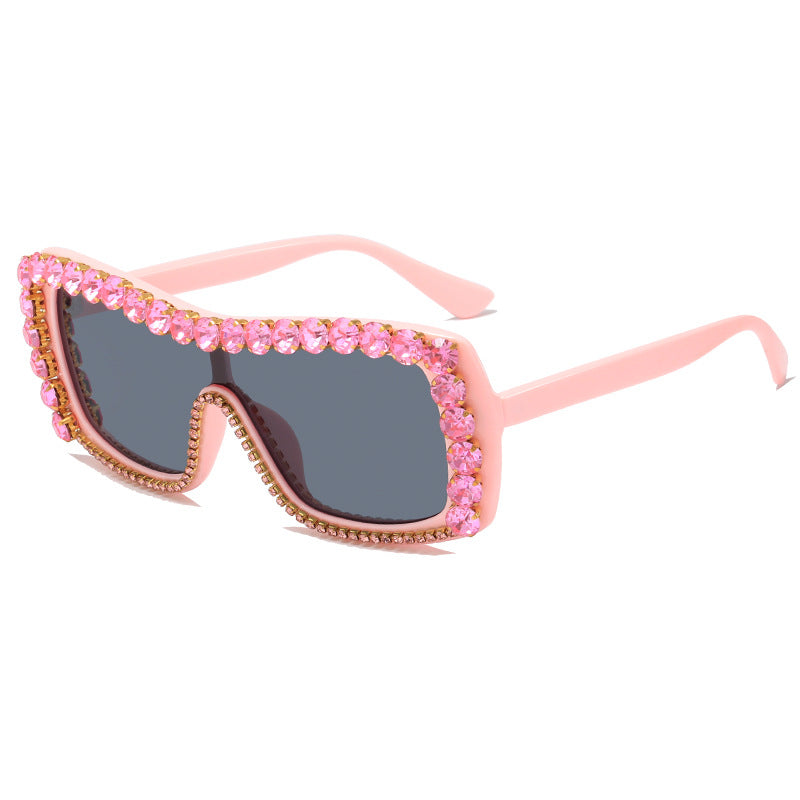 Damen extravagante Sonnenbrille mit funkelnden Akzenten Brehn