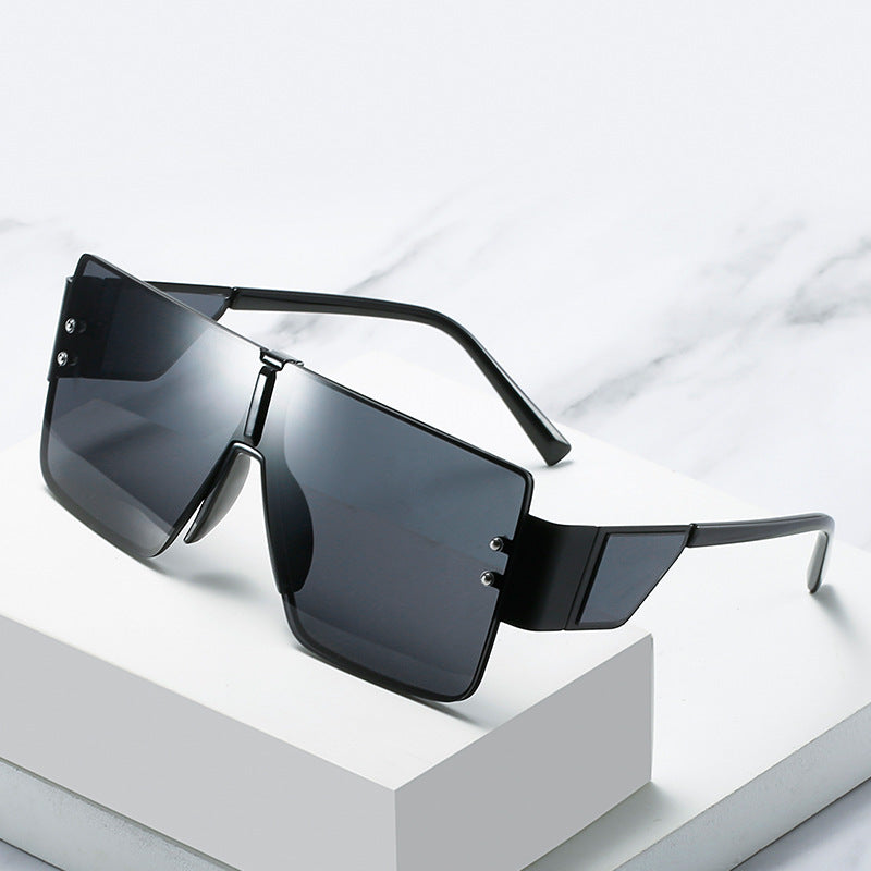 Damen trendige oversized Sonnenbrille mit futuristischem Design Brehn