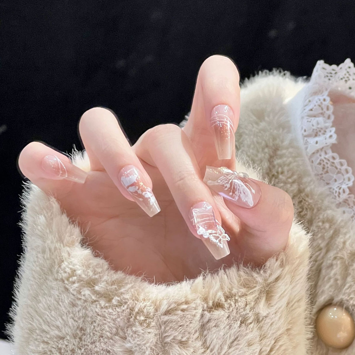 Trendige Stiletto-Nägel Brehn