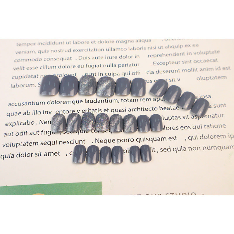 Glänzendes Ombre Druck-Nagelset Brehn