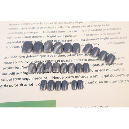 Glänzendes Ombre Druck-Nagelset Brehn