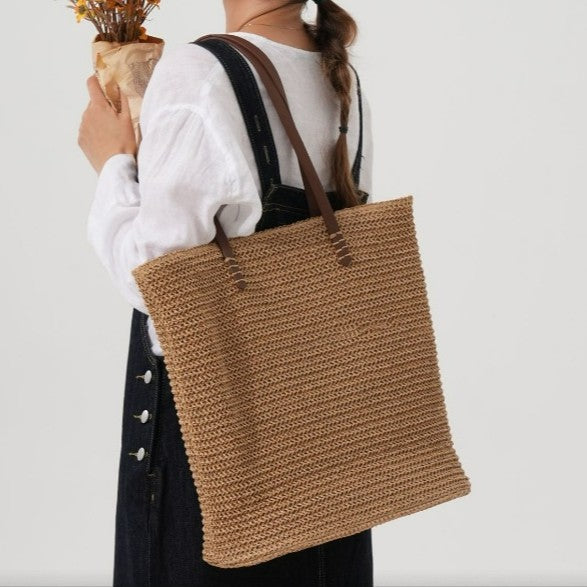 Geräumige Handtasche Aus Hochwertigem Geflochtenem Naturmaterial Brehn