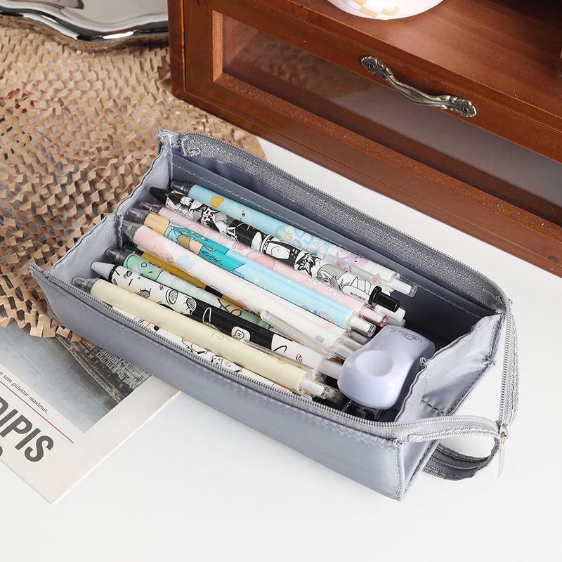 Stylische Reißverschluss-Bleistiftbox