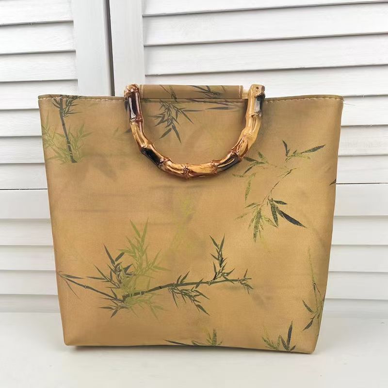 Elegante Tasche mit Bambusgriffen Brehn