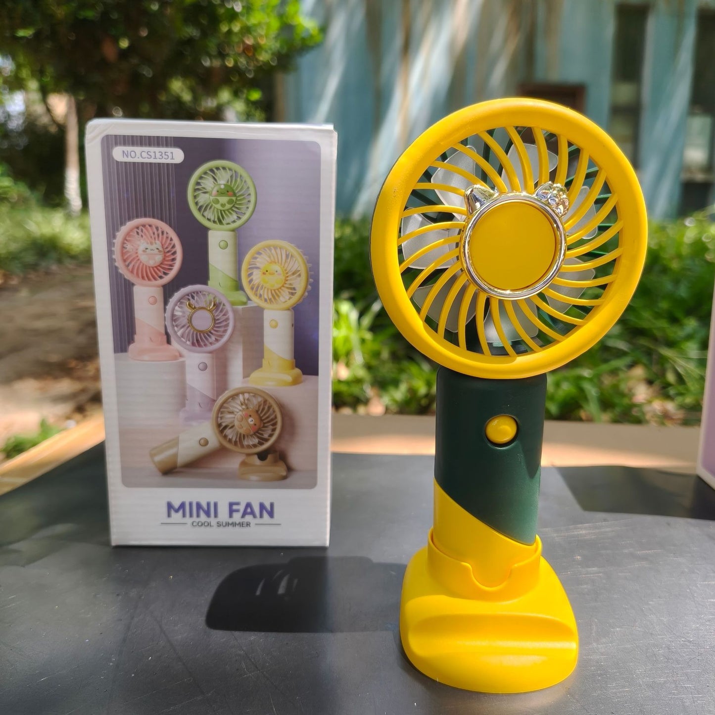 Unisex Tragbarer Mini-Lüfter mit wiederaufladbarem Akku Brehn