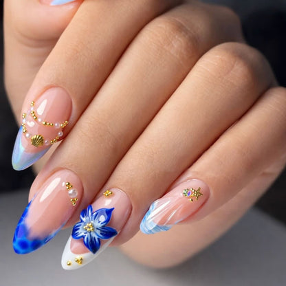 Dekoratives Nagelkunstdesign Brehn