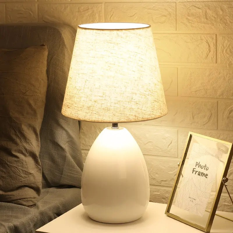 Stylische moderne Akzent-Tischlampe