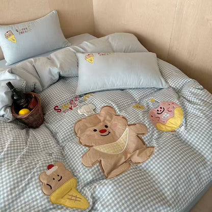 Kinder-Bettbezug-Set mit gestepptem Vichy-Karo und niedlichen Applikationen
