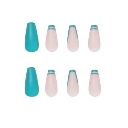 Kunstvolle Nageldesigns mit eleganten Akzenten und Farbverlauf Brehn
