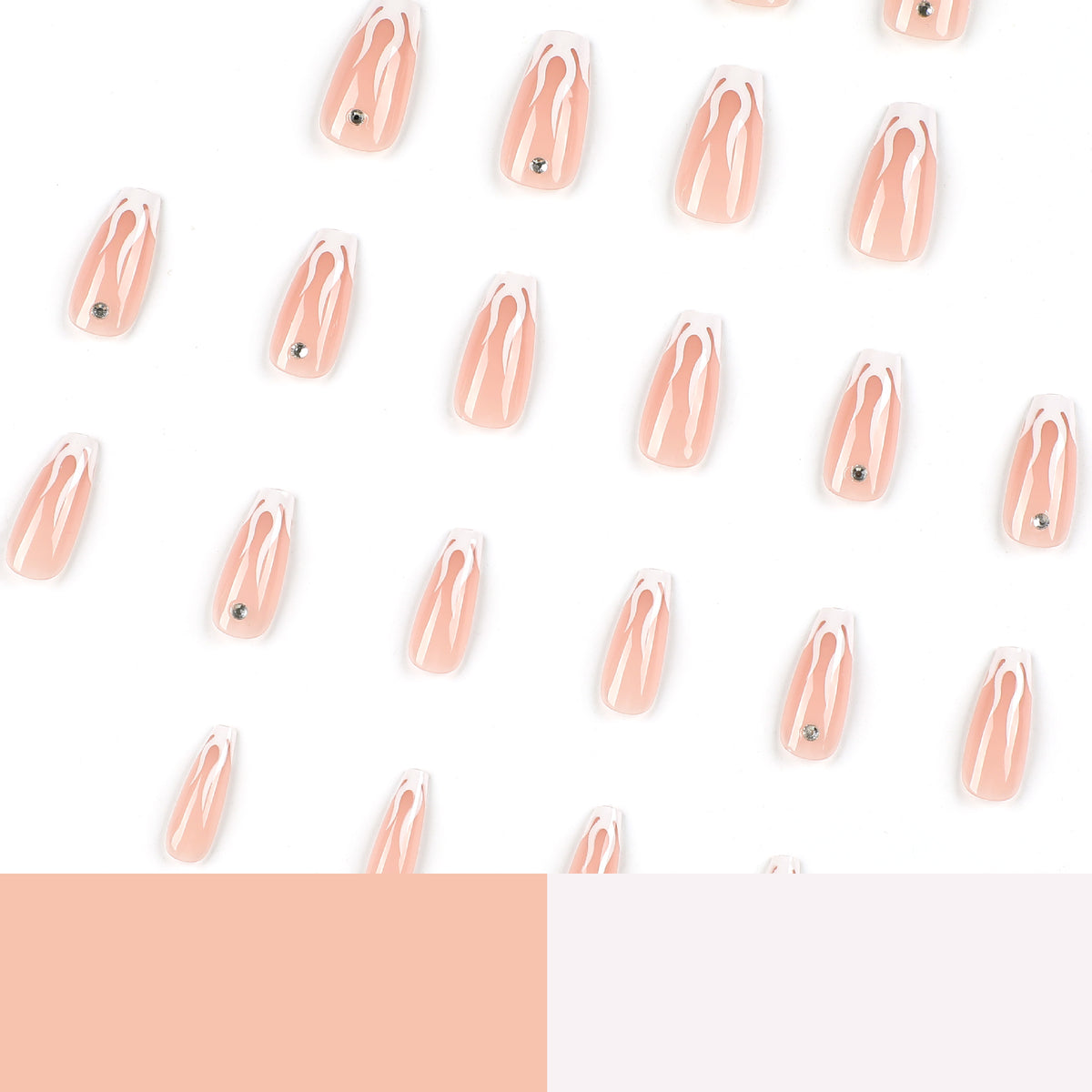 Kunstvolle Nagelverlängerungen mit glamourösem Design Brehn
