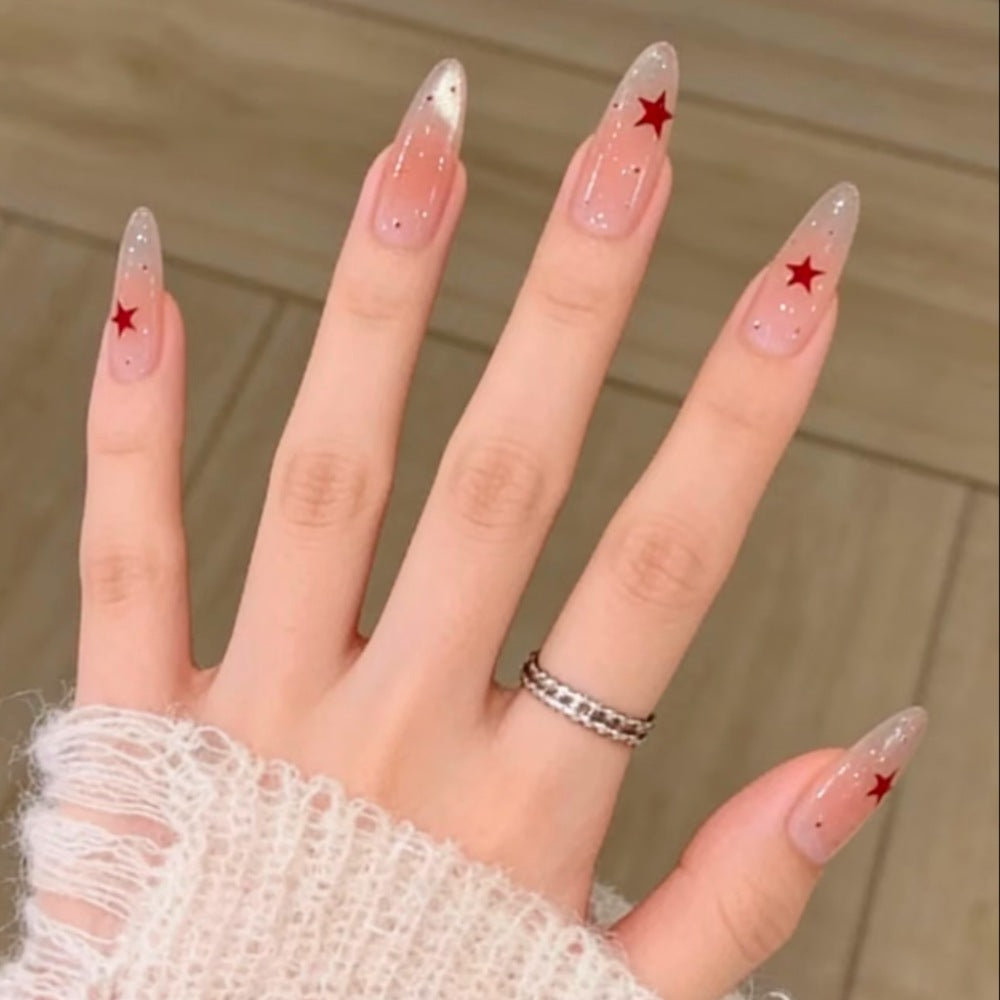 Dekorativer Stern-akzentuierter Press-on-Nagelset Brehn