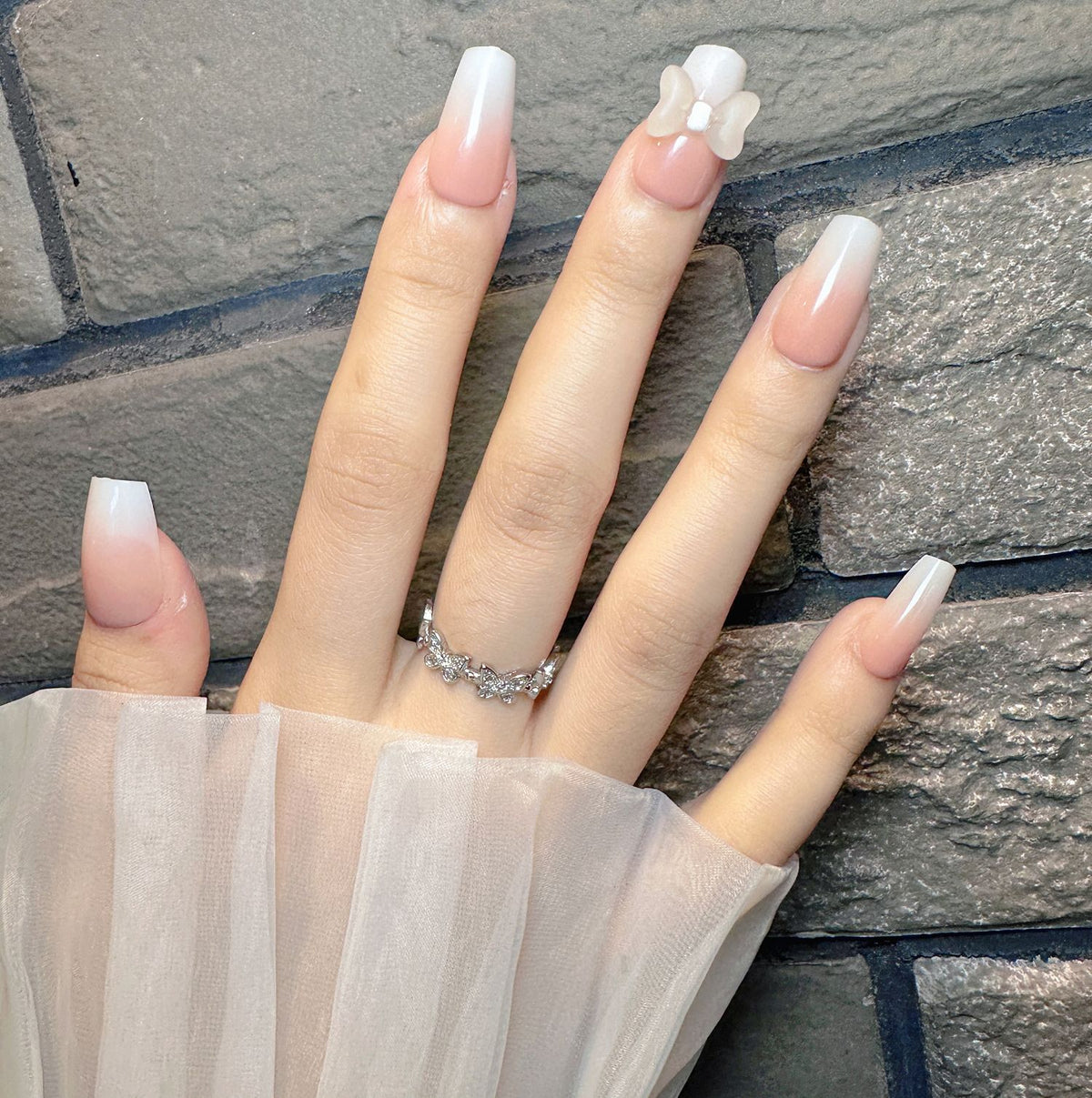 Elegante Nagelkunst Brehn