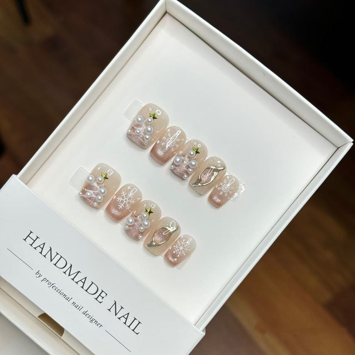 Kreatives saisonales Press-On Nagelkunst-Set