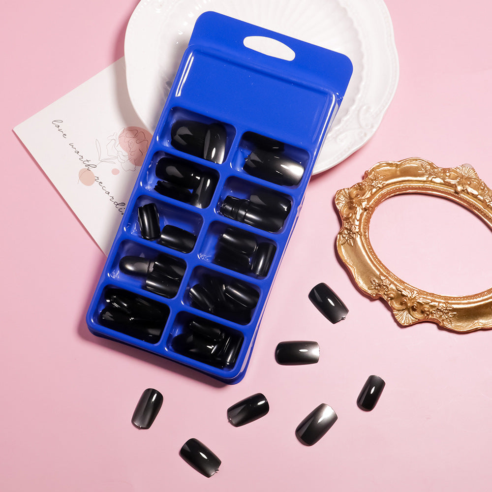 Glossy Press-On Nail Kit Brehn