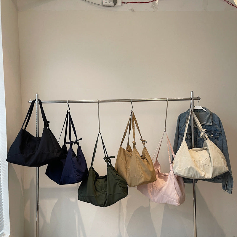 Texturiertes Stoff Schulter Hobo Bag Brehn