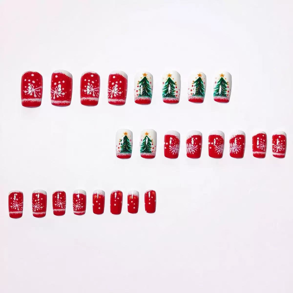 Kreative Weihnachtskunstnägel Brehn